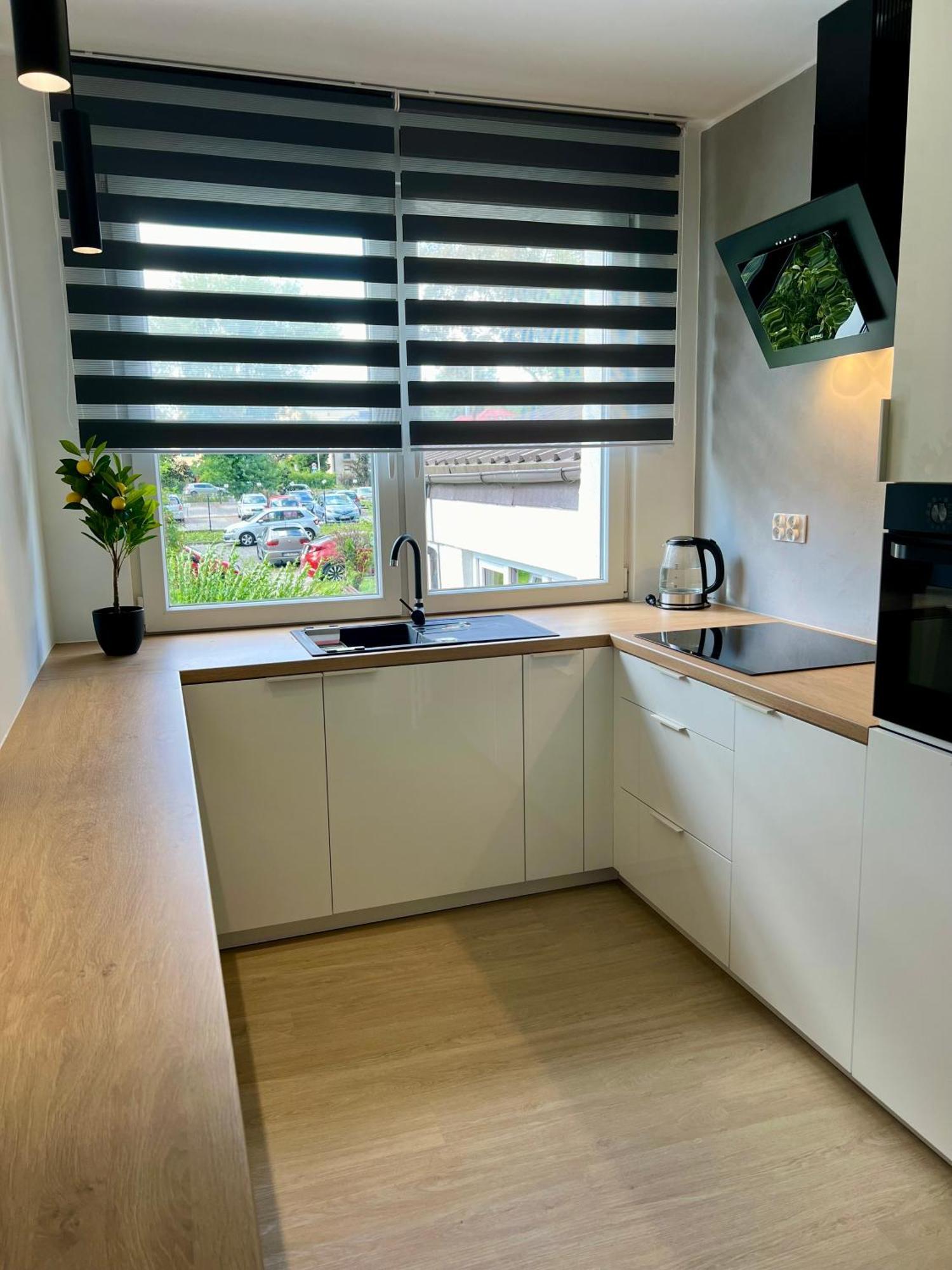 M&S Lux Apartments Kochanowskiego Łódź Zewnętrze zdjęcie