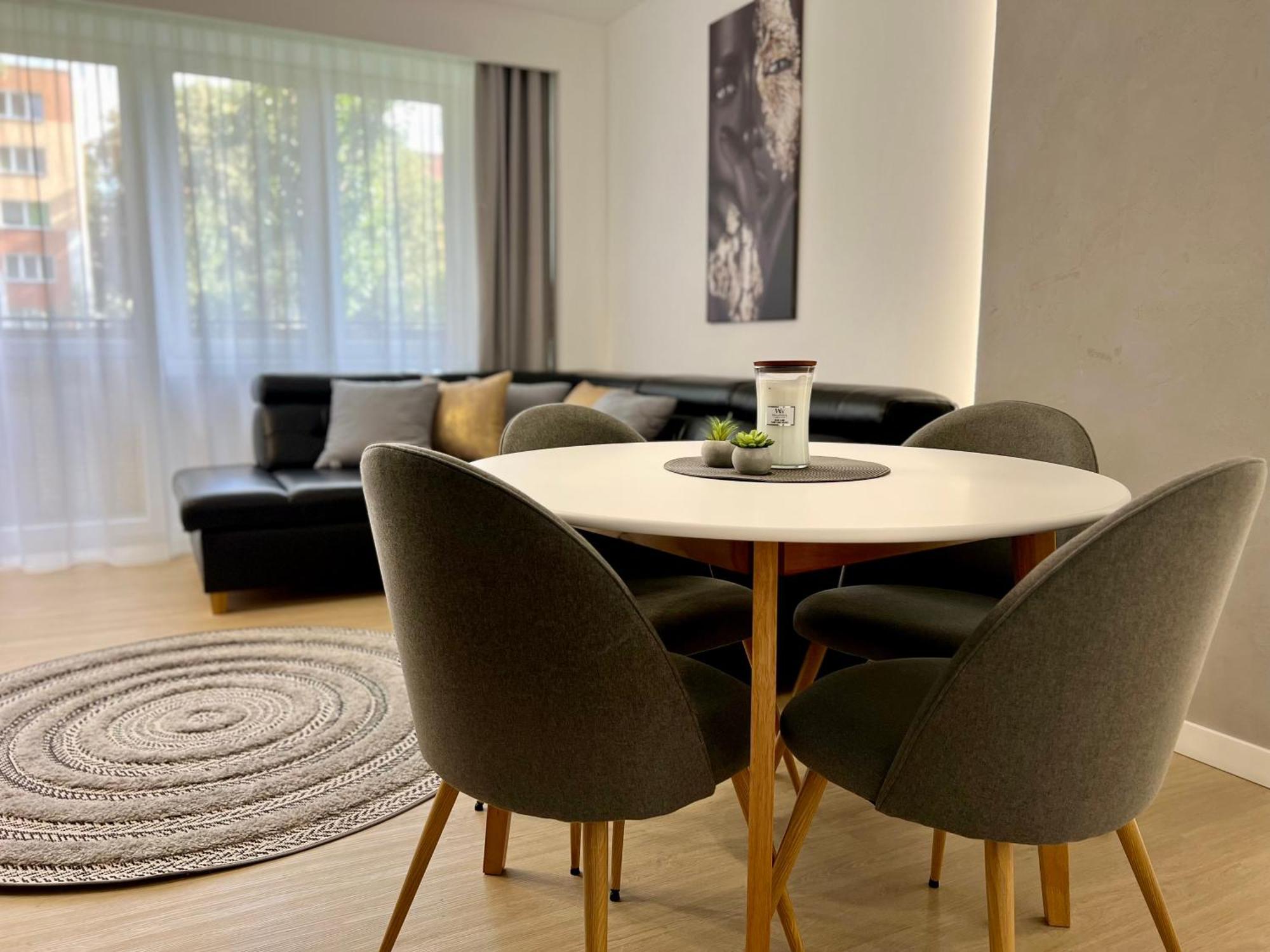 M&S Lux Apartments Kochanowskiego Łódź Zewnętrze zdjęcie